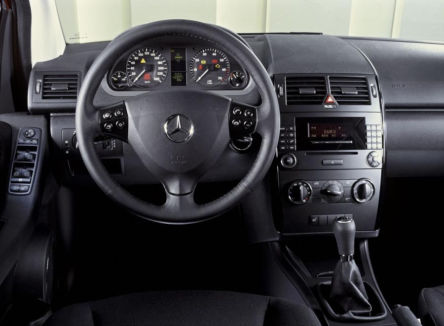  Mercedes-Benz A-Class 5-Door 2004 года  (фото 157 из 344)